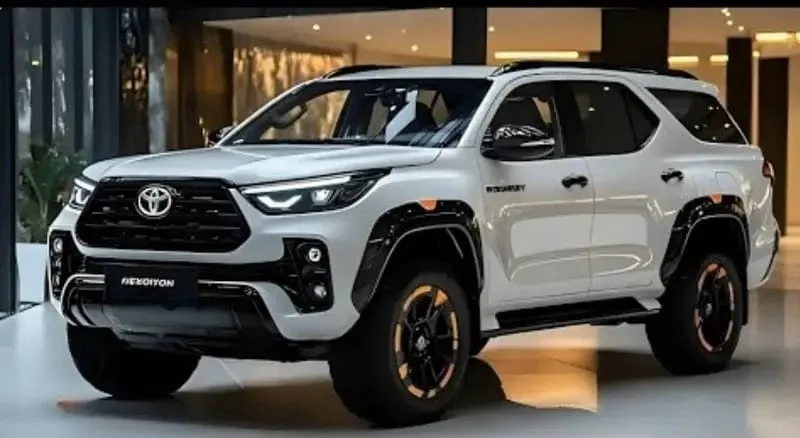 New Toyota Fortuner 2025 – High-Tech Features, 34 km/l Mileage & Price from ₹30.10 Lakh Onwards!